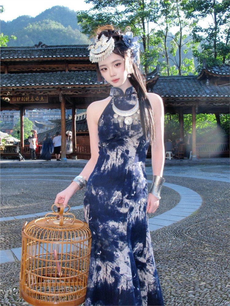 Gaun batik baru gaya etnik unt - Ethnic Dress Fashion Show ulasan dan harga