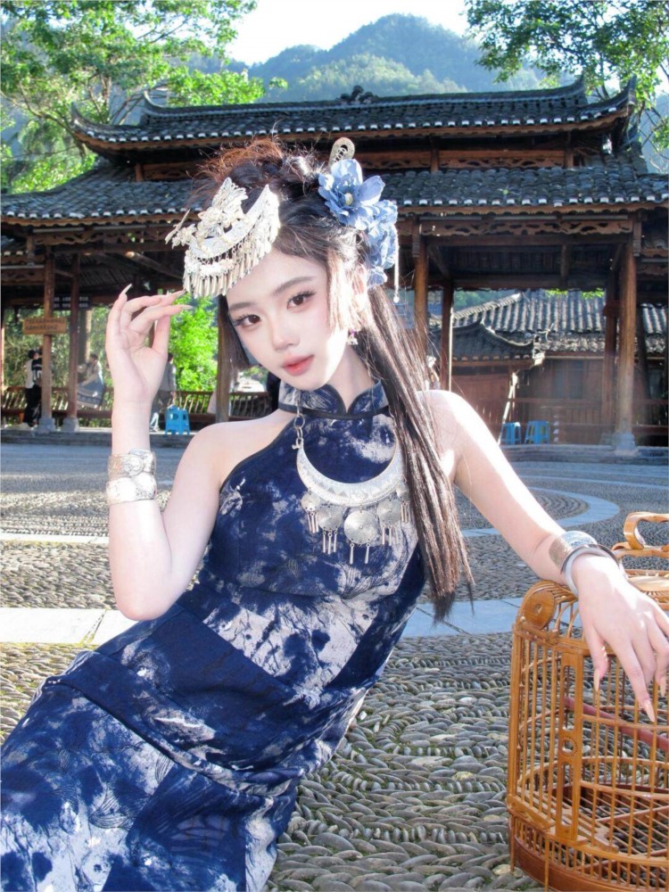 Gaun batik baru gaya etnik unt - Ethnic Dress Fashion Show ulasan dan harga