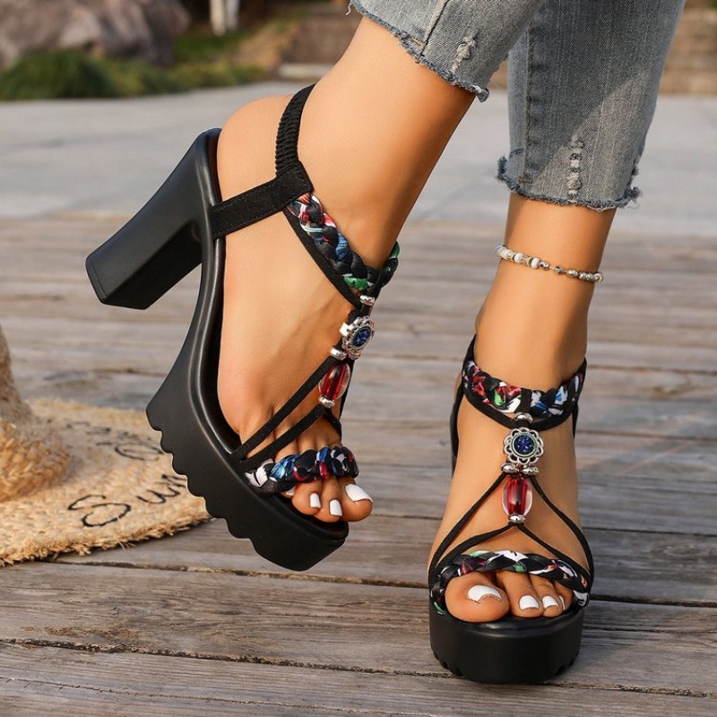 Sandal Wanita Gaya Etnik Musim - Ethnic Fabric ulasan dan harga