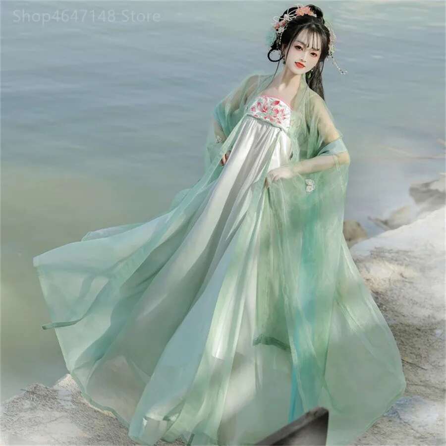 Hanfu Gaun Tradisional Tiongko - Ethnic Dress Fashion Show ulasan dan harga